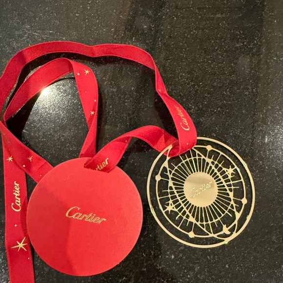 Cartier ring box, bag, holiday ribbon with gift tag - Picture 10 of 12
